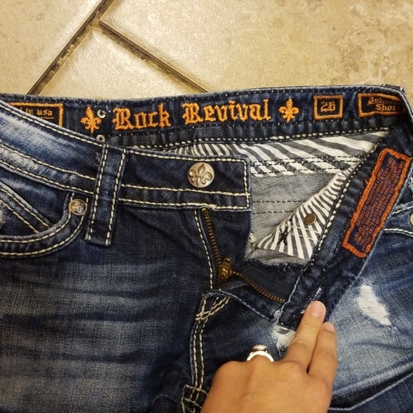 Rock Revival Shorts - Picture 4 of 4